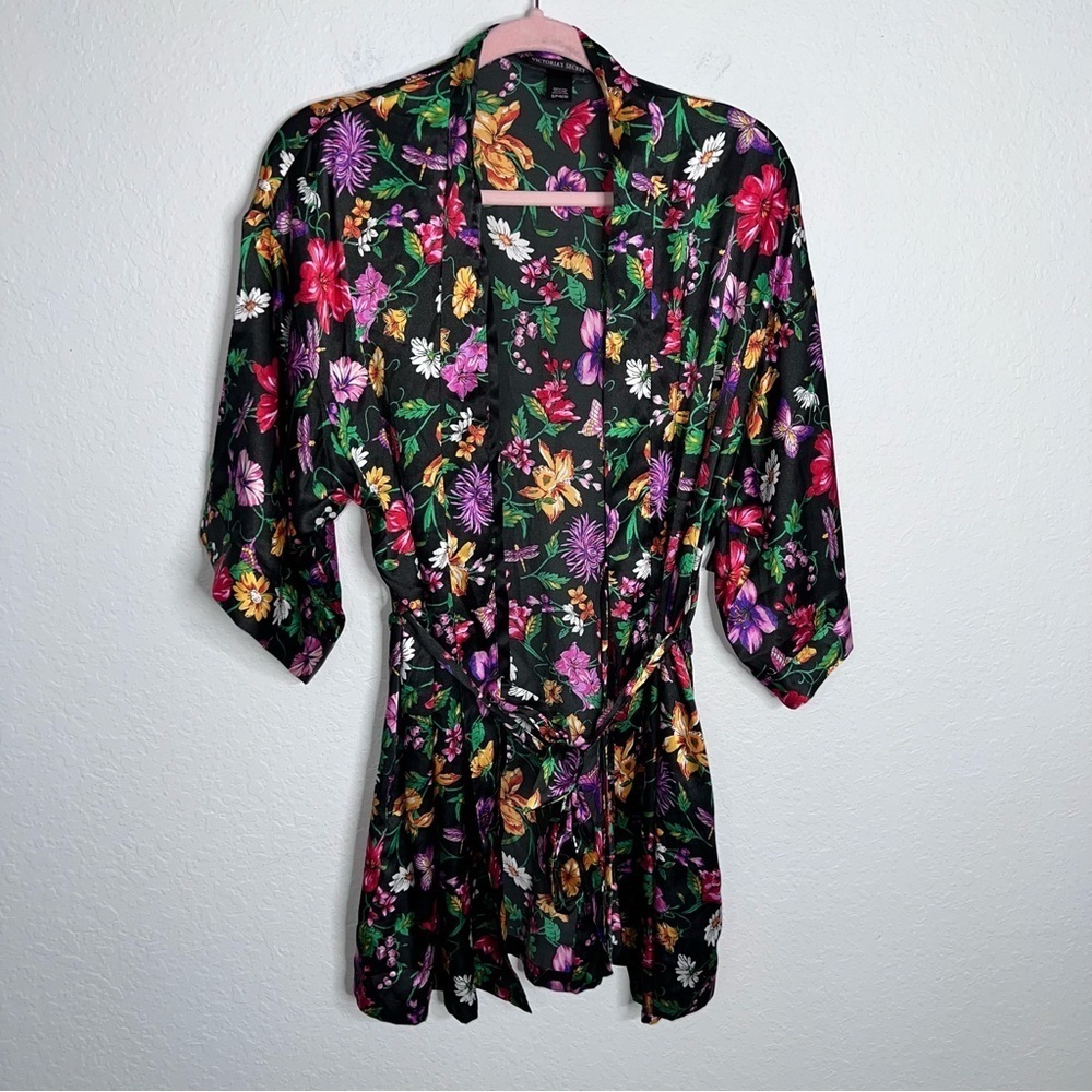 Victoria’s Secret Kimono Robe Womens Small Medium Floral Satin Cover Up B8